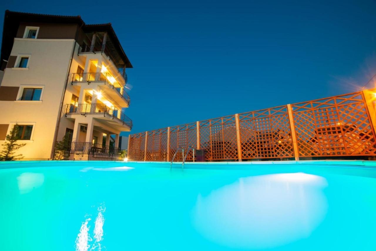 Breeze Villa Mamaia Nord 那沃达利 外观 照片