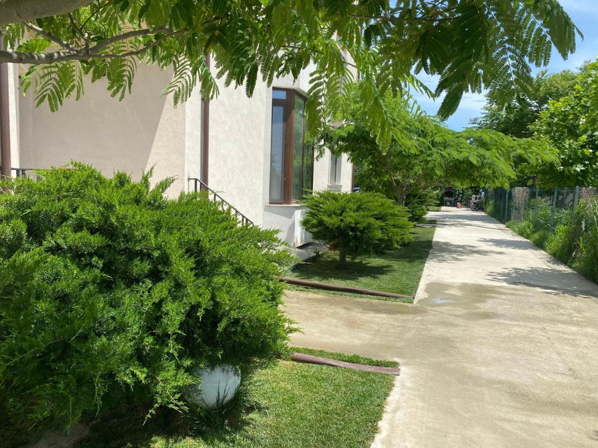 Breeze Villa Mamaia Nord 那沃达利 外观 照片
