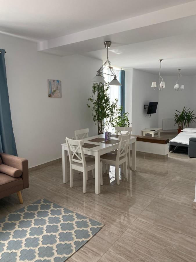 Breeze Villa Mamaia Nord 那沃达利 外观 照片