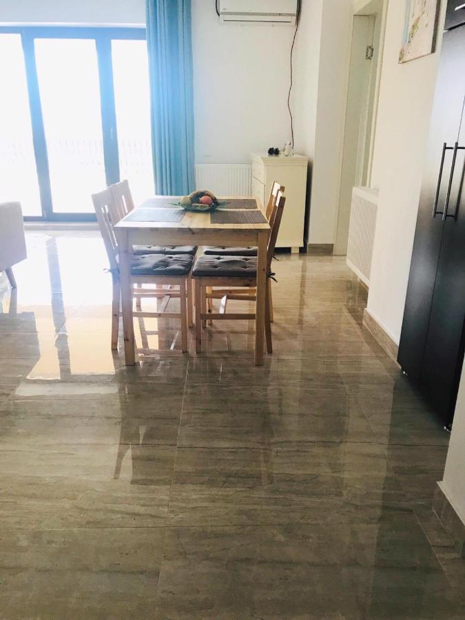 Breeze Villa Mamaia Nord 那沃达利 外观 照片